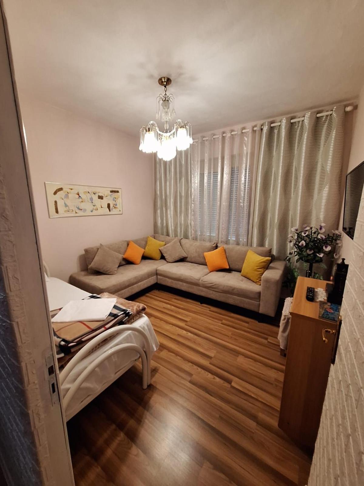 Apartament Cozyflat In The Middle Of Tirana Zewnętrze zdjęcie